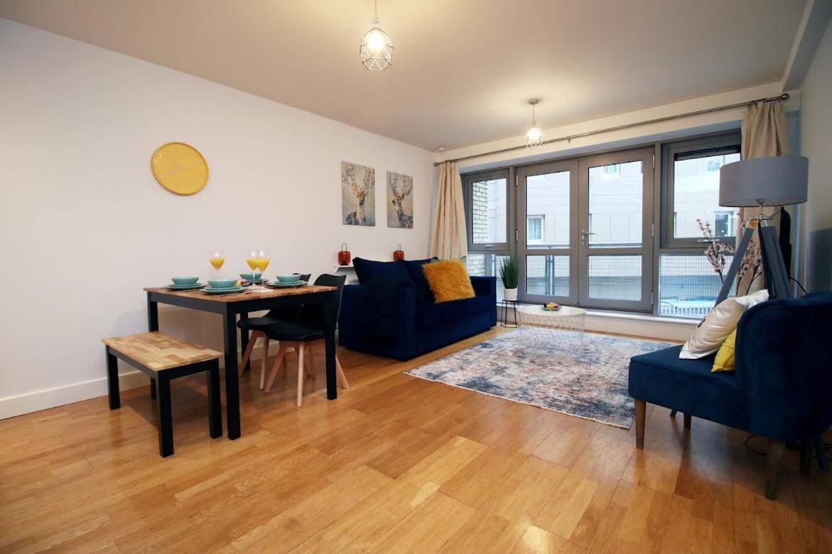 Hamilton Court 1Bedroom Apartment, Bright And Central Location With Balcony And Wi-Fi Bristol Esterno foto