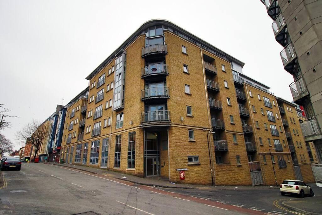 Bright 1Bedroom Apartment, Central Location With Balcony Bristol Esterno foto