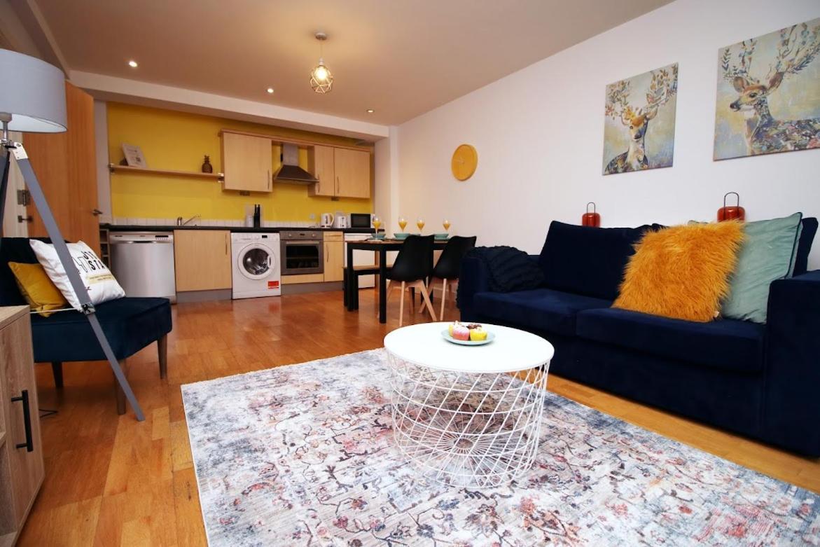 Bright 1Bedroom Apartment, Central Location With Balcony Bristol Esterno foto