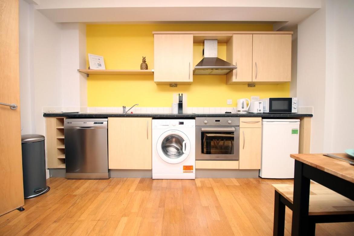 Bright 1Bedroom Apartment, Central Location With Balcony Bristol Esterno foto